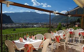 Hotel Rentschnerhof Bolzano